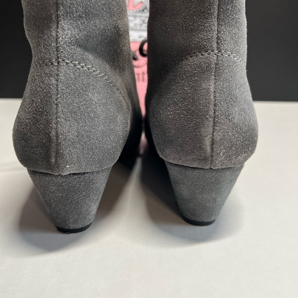 Crown Vintage “Spark” Genuine Suede Gray Wedge Tie- Ankle Booties  8M EUC - Picture 4 of 9